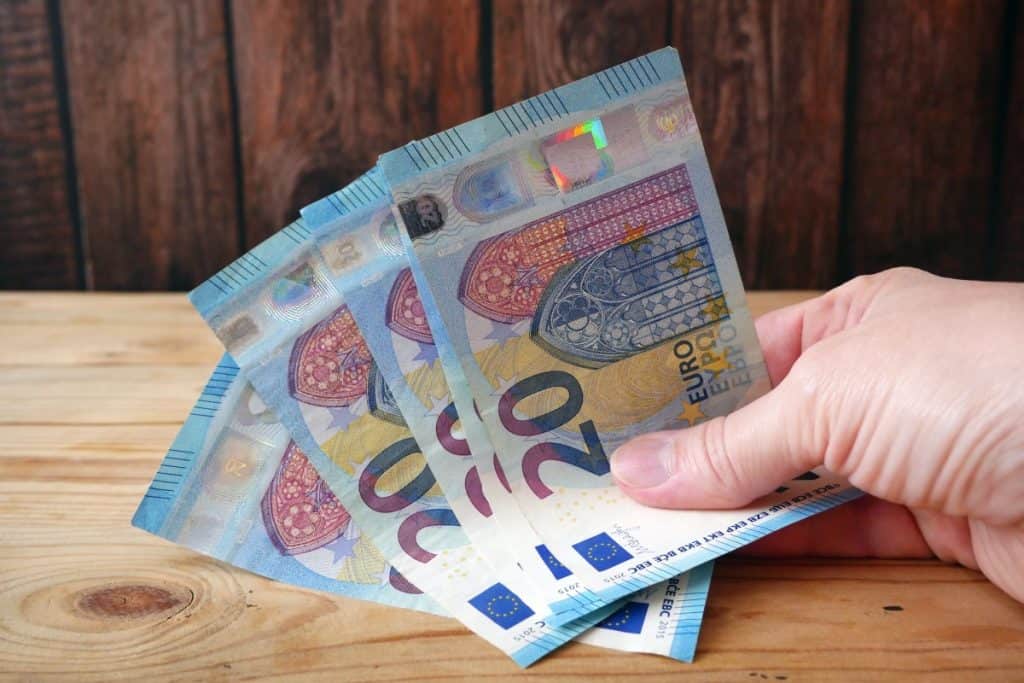 Kako ohraniti pregled nad več bančnimi računi Kako ohraniti pregled nad več bančnimi računi